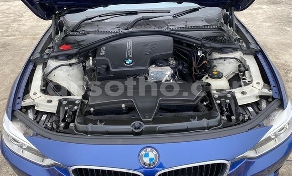 Sayi Na hannu BMW 3–Series Blue Mota in Butha Buthe a Butha-Buthe Sayi Na hannu BMW 3–Series Blue Mota in Butha Buthe a Butha-Buthe