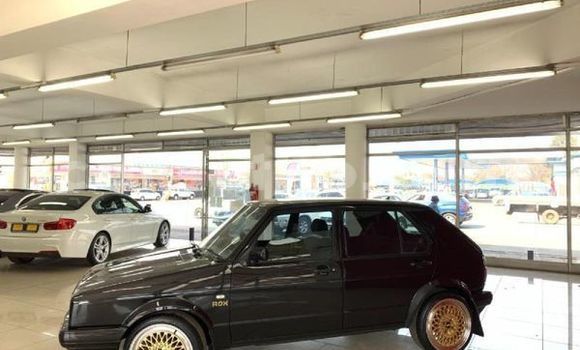 Buy Used Volkswagen Golf Black Car in Maseru in Maseru Buy Used Volkswagen Golf Black Car in Maseru in Maseru