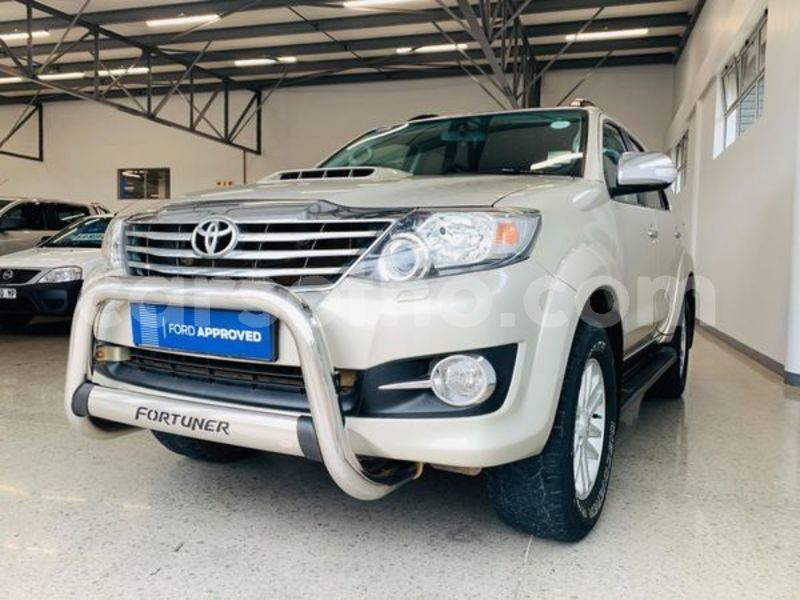 Big with watermark toyota fortuner leribe maputsoe 23658