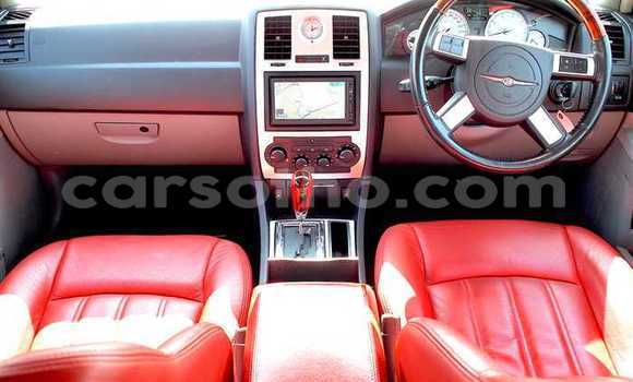 Buy Used Chrysler 300C White Car in Peka in Leribe Buy Used Chrysler 300C White Car in Peka in Leribe