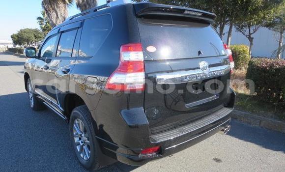 اشتري Imported Toyota Land Cruiser Prado Black سيارة في Butha Buthe في Butha-Buthe اشتري Imported Toyota Land Cruiser Prado Black سيارة في Butha Buthe في Butha-Buthe