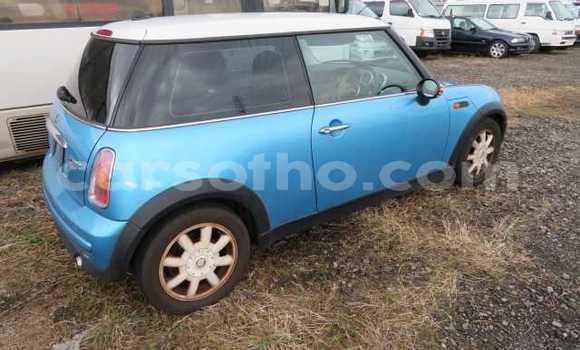 Sayi Na hannu BMW Z1 Blue Mota in Teyateyaneng a Berea Sayi Na hannu BMW Z1 Blue Mota in Teyateyaneng a Berea