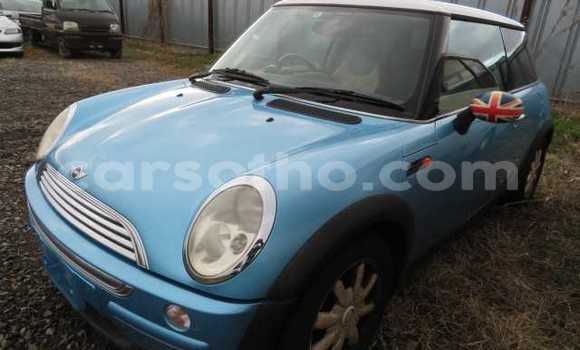 Sayi Na hannu BMW Z1 Blue Mota in Teyateyaneng a Berea Sayi Na hannu BMW Z1 Blue Mota in Teyateyaneng a Berea