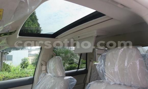 اشتري Imported Toyota Land Cruiser Prado White سيارة في Butha Buthe في Butha-Buthe اشتري Imported Toyota Land Cruiser Prado White سيارة في Butha Buthe في Butha-Buthe