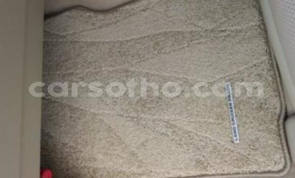 اشتري Imported Toyota Land Cruiser Prado White سيارة في Butha Buthe في Butha-Buthe اشتري Imported Toyota Land Cruiser Prado White سيارة في Butha Buthe في Butha-Buthe