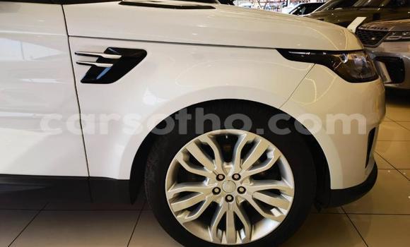 Sayi Na hannu Land Rover Range Rover Sport White Mota in Maseru a Maseru Sayi Na hannu Land Rover Range Rover Sport White Mota in Maseru a Maseru
