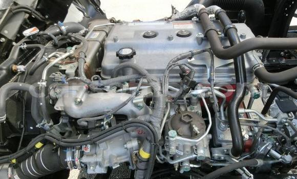 اشتري Imported Hino Ranger White شاحنة في Maseru في Maseru اشتري Imported Hino Ranger White شاحنة في Maseru في Maseru