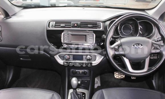 Sayi Na hannu Kia Rio White Mota in Maseru a Maseru Sayi Na hannu Kia Rio White Mota in Maseru a Maseru