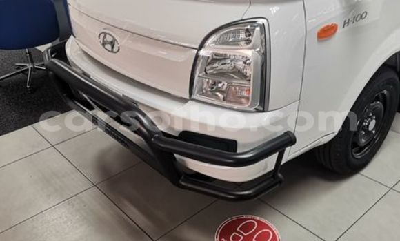Buy Used Hyundai H200 White Truck in Maseru in Maseru Buy Used Hyundai H200 White Truck in Maseru in Maseru