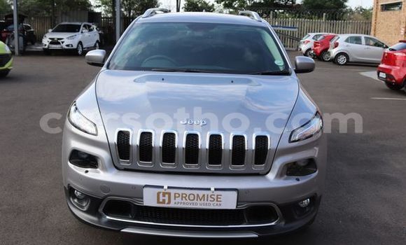 Buy Used Jeep Cherokee Silver Car in Maseru in Maseru Buy Used Jeep Cherokee Silver Car in Maseru in Maseru