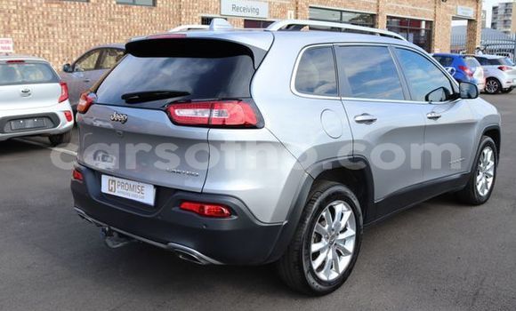 Buy Used Jeep Cherokee Silver Car in Maseru in Maseru Buy Used Jeep Cherokee Silver Car in Maseru in Maseru