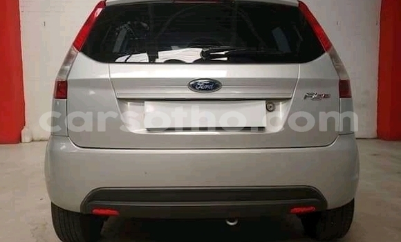Sayi Na hannu Ford Fiesta Silver Mota in Maseru a Maseru Sayi Na hannu Ford Fiesta Silver Mota in Maseru a Maseru