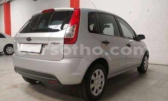 Sayi Na hannu Ford Fiesta Silver Mota in Maseru a Maseru Sayi Na hannu Ford Fiesta Silver Mota in Maseru a Maseru