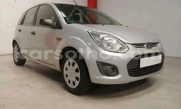 Sayi Na hannu Ford Fiesta Silver Mota in Maseru a Maseru Sayi Na hannu Ford Fiesta Silver Mota in Maseru a Maseru