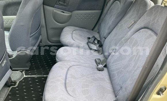 Sayi Na hannu Toyota FunCargo Other Mota in Mafeteng a Mafeteng Sayi Na hannu Toyota FunCargo Other Mota in Mafeteng a Mafeteng