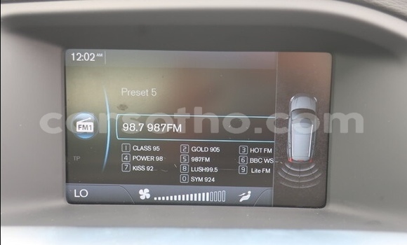 Sayi Na hannu Volvo V60 White Mota in Butha Buthe a Butha-Buthe Sayi Na hannu Volvo V60 White Mota in Butha Buthe a Butha-Buthe