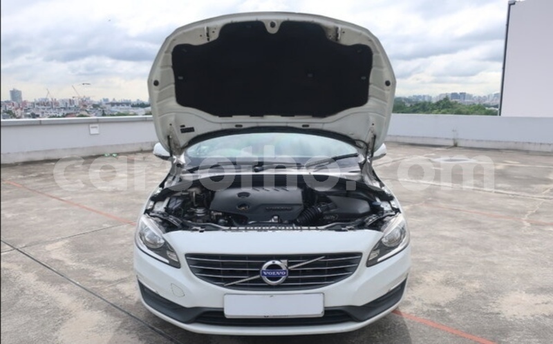 Big with watermark volvo v60 butha buthe butha buthe 23736