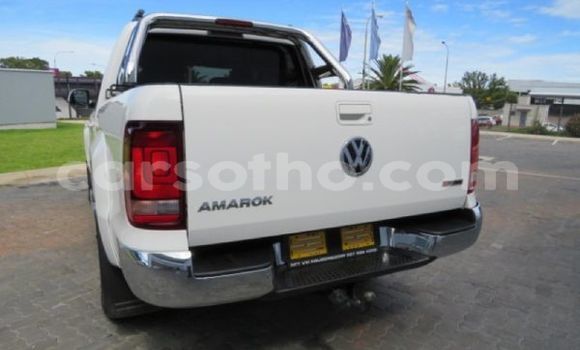 اشتري مستعمل Volkswagen Amarok White سيارة في Maseru في Maseru اشتري مستعمل Volkswagen Amarok White سيارة في Maseru في Maseru