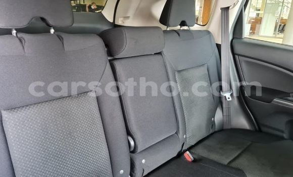 Buy Used Honda CR–V Silver Car in Maseru in Maseru Buy Used Honda CR–V Silver Car in Maseru in Maseru