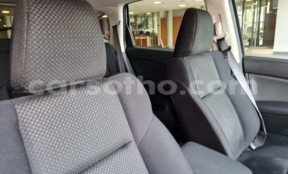 Buy Used Honda CR–V Silver Car in Maseru in Maseru Buy Used Honda CR–V Silver Car in Maseru in Maseru