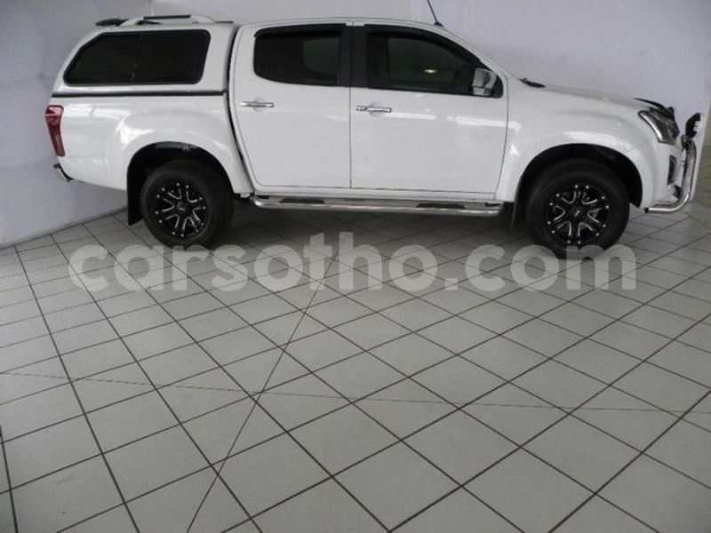 Big with watermark isuzu d max maseru maseru 23755