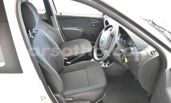 Buy Used Nissan NV200 White Car in Maseru in Maseru Buy Used Nissan NV200 White Car in Maseru in Maseru