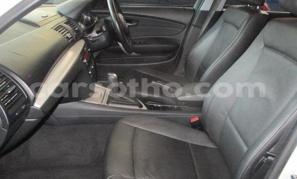 Acheter Occasion Voiture BMW 1–Series Blanc à Maseru, Maseru Acheter Occasion Voiture BMW 1–Series Blanc à Maseru, Maseru