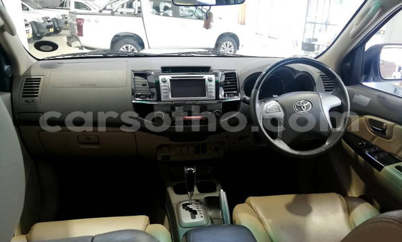 Acheter Occasion Voiture Toyota Fortuner Gris à Maseru, Maseru Acheter Occasion Voiture Toyota Fortuner Gris à Maseru, Maseru