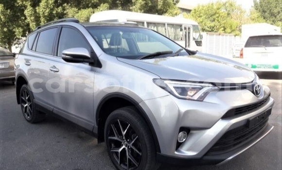 Buy Used Toyota RAV4 Silver Car in Maseru in Maseru Buy Used Toyota RAV4 Silver Car in Maseru in Maseru