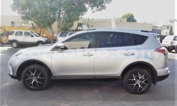 Buy Used Toyota RAV4 Silver Car in Maseru in Maseru Buy Used Toyota RAV4 Silver Car in Maseru in Maseru