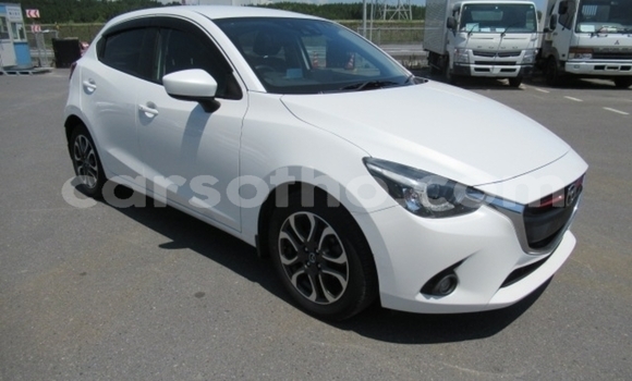 Acheter Occasion Voiture Mazda Demio Blanc à Maseru, Maseru Acheter Occasion Voiture Mazda Demio Blanc à Maseru, Maseru