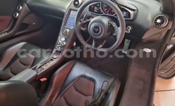 Buy Used McLaren 720S Silver Car in Maseru in Maseru Buy Used McLaren 720S Silver Car in Maseru in Maseru