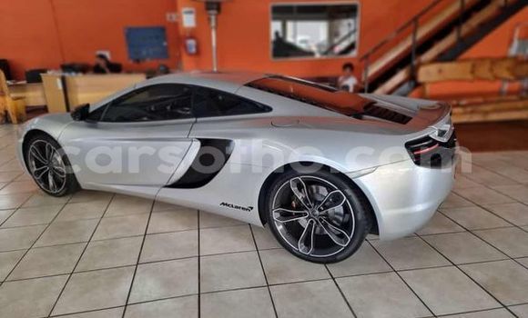 Buy Used McLaren 720S Silver Car in Maseru in Maseru Buy Used McLaren 720S Silver Car in Maseru in Maseru