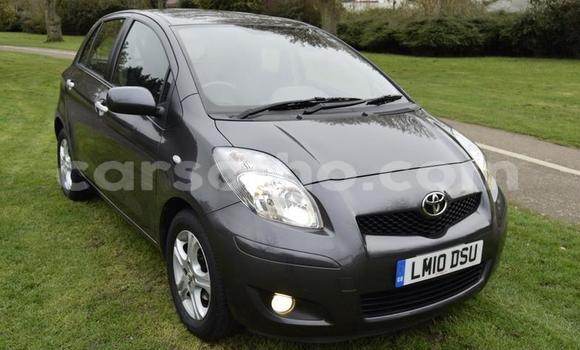 Sayi Na hannu Toyota Yaris Silver Mota in Butha–Buthe a Thaba-Tseka Sayi Na hannu Toyota Yaris Silver Mota in Butha–Buthe a Thaba-Tseka