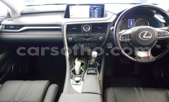 Sayi Na hannu Lexus LX 450 Red Mota in Maseru a Maseru Sayi Na hannu Lexus LX 450 Red Mota in Maseru a Maseru