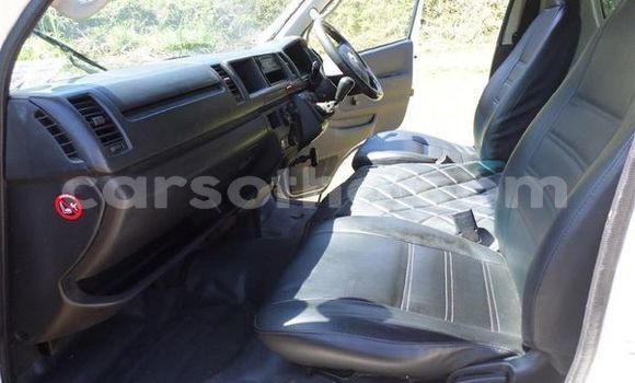 Acheter Occasion Voiture Toyota Hiace Blanc à Maseru, Maseru Acheter Occasion Voiture Toyota Hiace Blanc à Maseru, Maseru