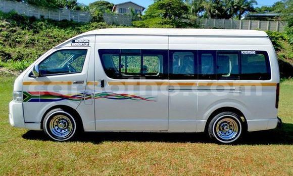Acheter Occasion Voiture Toyota Hiace Blanc à Maseru, Maseru Acheter Occasion Voiture Toyota Hiace Blanc à Maseru, Maseru
