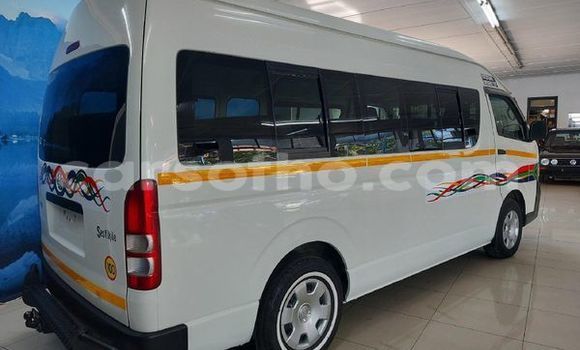 Acheter Occasion Voiture Toyota Hiace Blanc à Maseru, Maseru Acheter Occasion Voiture Toyota Hiace Blanc à Maseru, Maseru