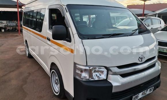 Acheter Occasion Voiture Toyota Hiace Blanc à Maseru, Maseru Acheter Occasion Voiture Toyota Hiace Blanc à Maseru, Maseru