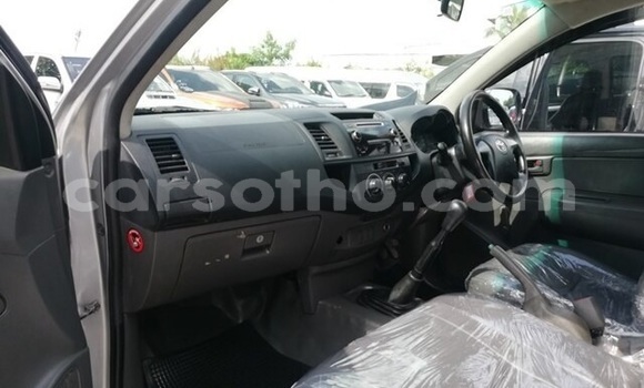 Acheter Occasion Voiture Toyota Hilux Gris à Maseru, Maseru Acheter Occasion Voiture Toyota Hilux Gris à Maseru, Maseru