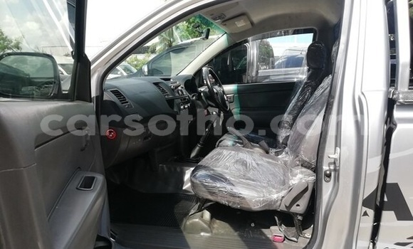 Acheter Occasion Voiture Toyota Hilux Gris à Maseru, Maseru Acheter Occasion Voiture Toyota Hilux Gris à Maseru, Maseru