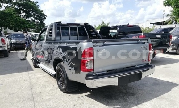 Acheter Occasion Voiture Toyota Hilux Gris à Maseru, Maseru Acheter Occasion Voiture Toyota Hilux Gris à Maseru, Maseru