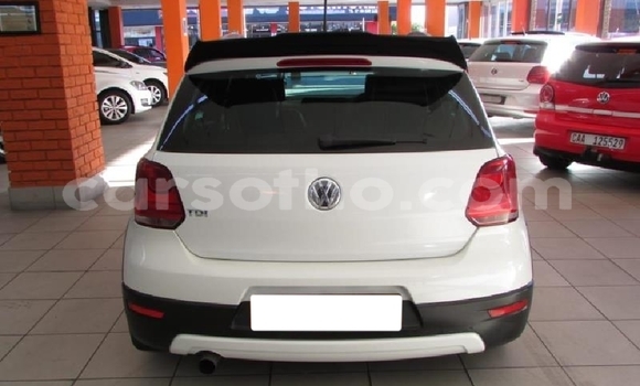 اشتري مستعمل Volkswagen Polo White سيارة في Maputsoe في Leribe اشتري مستعمل Volkswagen Polo White سيارة في Maputsoe في Leribe