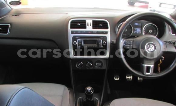 اشتري مستعمل Volkswagen Polo White سيارة في Maputsoe في Leribe اشتري مستعمل Volkswagen Polo White سيارة في Maputsoe في Leribe