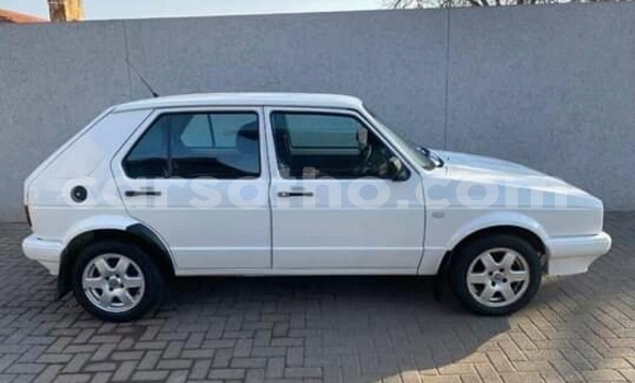 اشتري مستعمل Volkswagen Golf White سيارة في Thaba–Tseka في Mafeteng اشتري مستعمل Volkswagen Golf White سيارة في Thaba–Tseka في Mafeteng