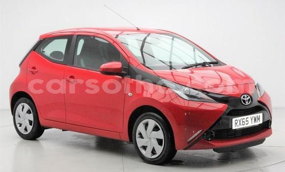 Sayi Na hannu Toyota Aygo Red Mota in Maputsoa a Leribe Sayi Na hannu Toyota Aygo Red Mota in Maputsoa a Leribe
