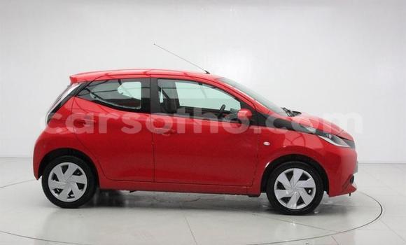 Sayi Na hannu Toyota Aygo Red Mota in Maputsoa a Leribe Sayi Na hannu Toyota Aygo Red Mota in Maputsoa a Leribe