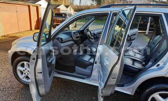 Sayi Na hannu Toyota RAV4 Silver Mota in Maputsoe a Leribe Sayi Na hannu Toyota RAV4 Silver Mota in Maputsoe a Leribe