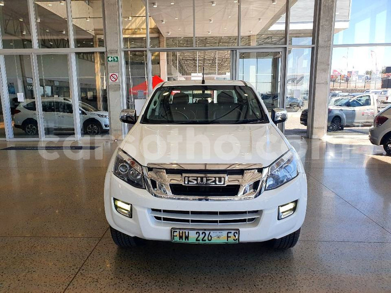 Big with watermark isuzu d max maseru maseru 23880