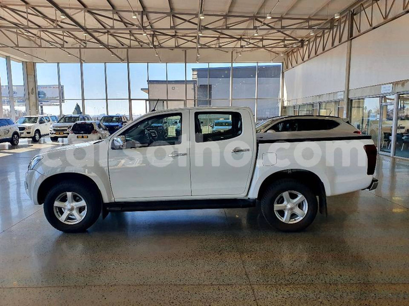 Big with watermark isuzu d max maseru maseru 23880